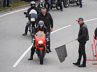 Hans Kern mit Ducati F1 Montjuich am Seiberer 2023