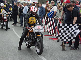 Andreas Blauensteiner mit Ducati 450 am Seiberer 2015